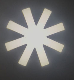 Alliage de plastique de LED et d'aluminium léger principal mobile ignifuge Shell