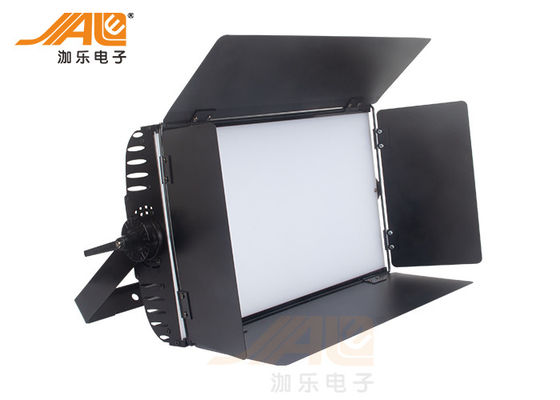 les lumières 200W d'étape du théâtre LED DJ de 3200K CRI95 pour à la maison se refroidissent