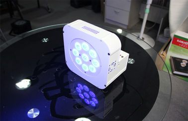 12 le pair sans fil à piles de x 15w RGBWA LED met en boîte le pair plat élevé léger de la puissance LED