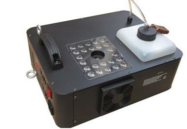 machine à télécommande de la machine DMX Fogger de fumée de 1500w LED RVB pour épouser