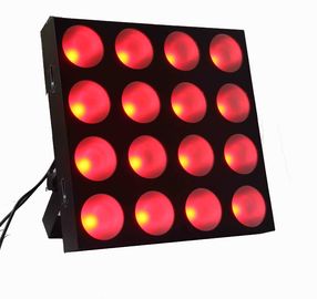 L'étape menée de disco d'oeillère de Matrix allume Matrix de 30w 4 x 4 pour le festival