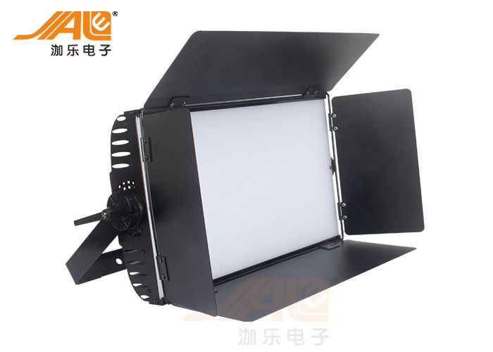 les lumières 200W d'étape du théâtre LED DJ de 3200K CRI95 pour à la maison se refroidissent