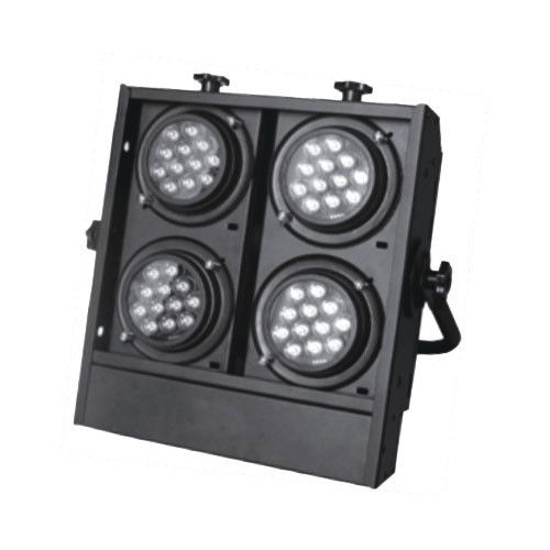 Les yeux menés Rgbw DJ de la lumière 4 d'oeillère de Dmx d'assistance présentent allumer la lumière professionnelle